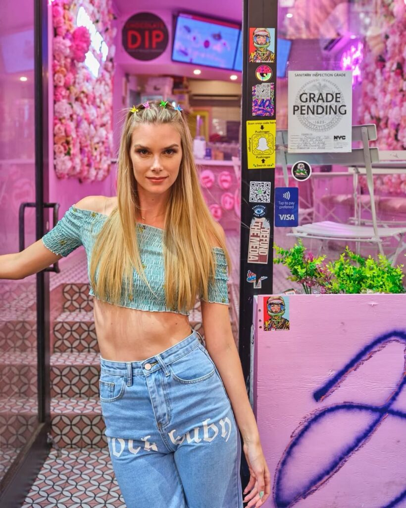 Emma Ishta